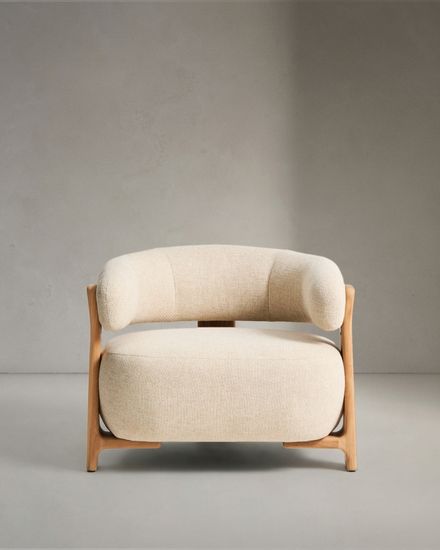 Уличное кресло Granite бежевое с ножками из тикового дерева