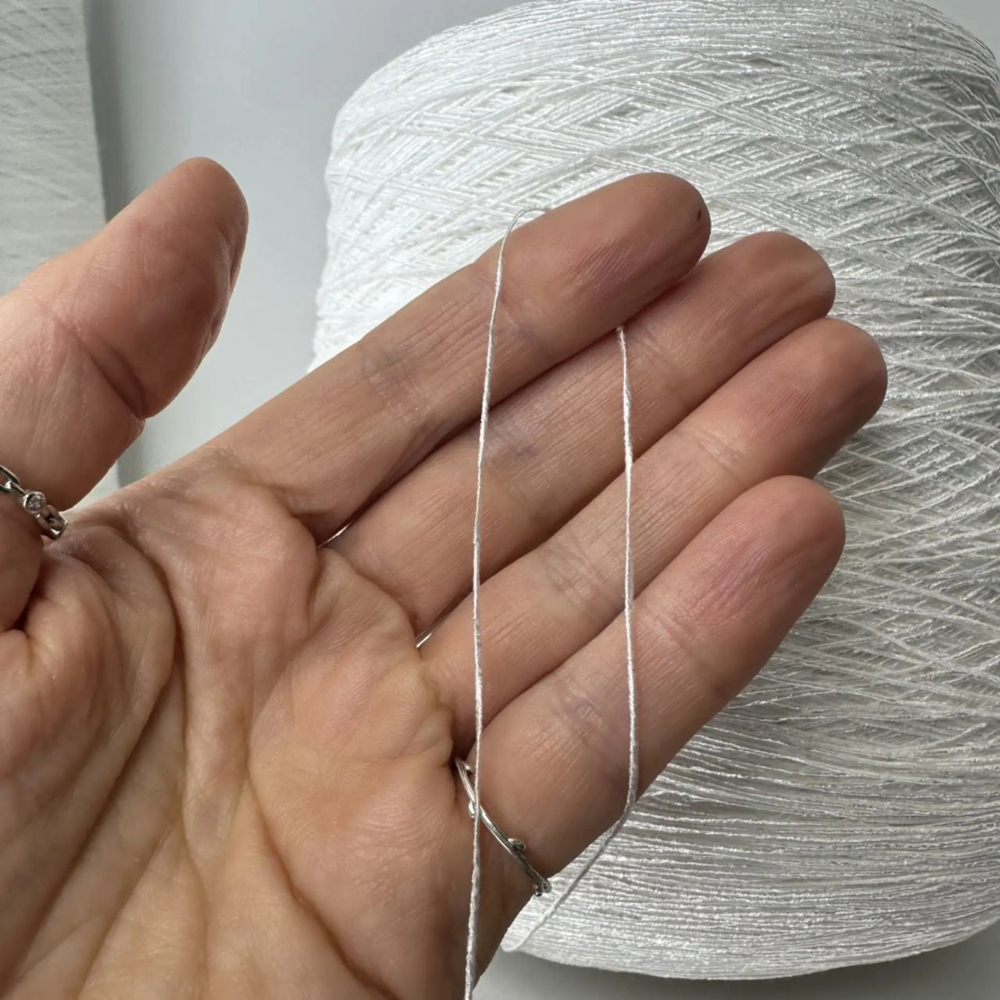 BURRO - Filati Color; 54% хлопок, 46% люрекс; 640м/100гр; col.C00060 Blanc, цвет: белый