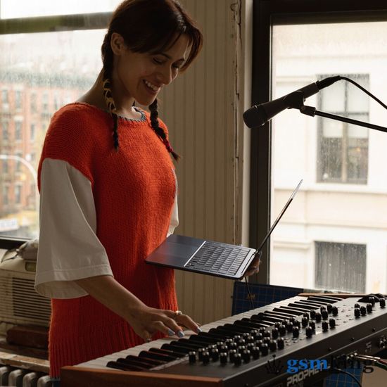 Apple MacBook Air 13 2022 Midnight (Apple M2 8-core CPU, 8-core GPU, 256GB, 8GB) MLY33