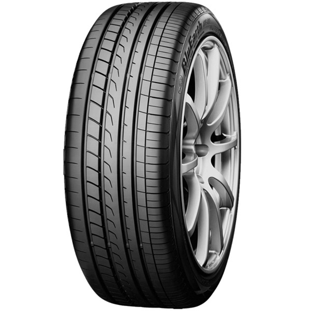 Легковая шина YOKOHAMA BluEarth RV02 215/60R17 96H