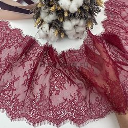 Кружево шантильи