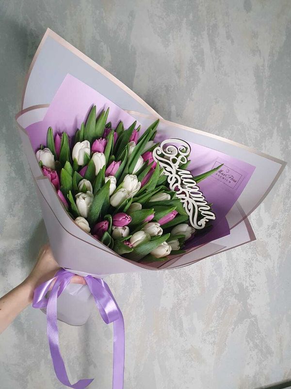 Букет 45 тюльпанов 8 Марта (Б-225)