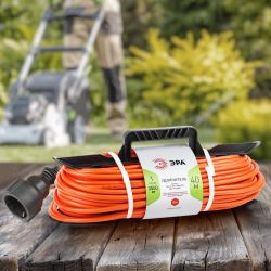 Удлинитель силовой ЭРА UFx-1e-3x1.5-40m на рамке c заземлением 1 розетка 40м ПВС 3x1.5мм2 | Силовые удлинители