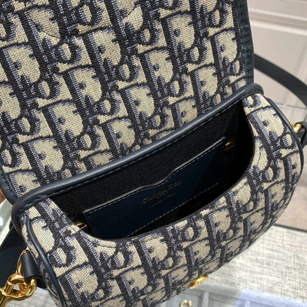 Christian Dior Bobby Bag 18 cm
