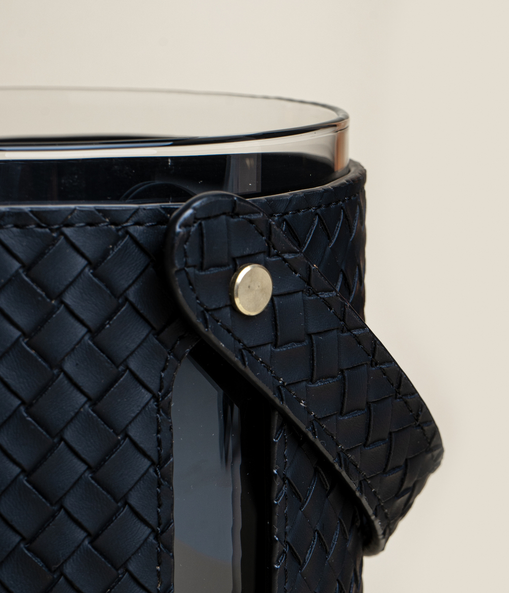 Ведро для льда в кожаном чехле