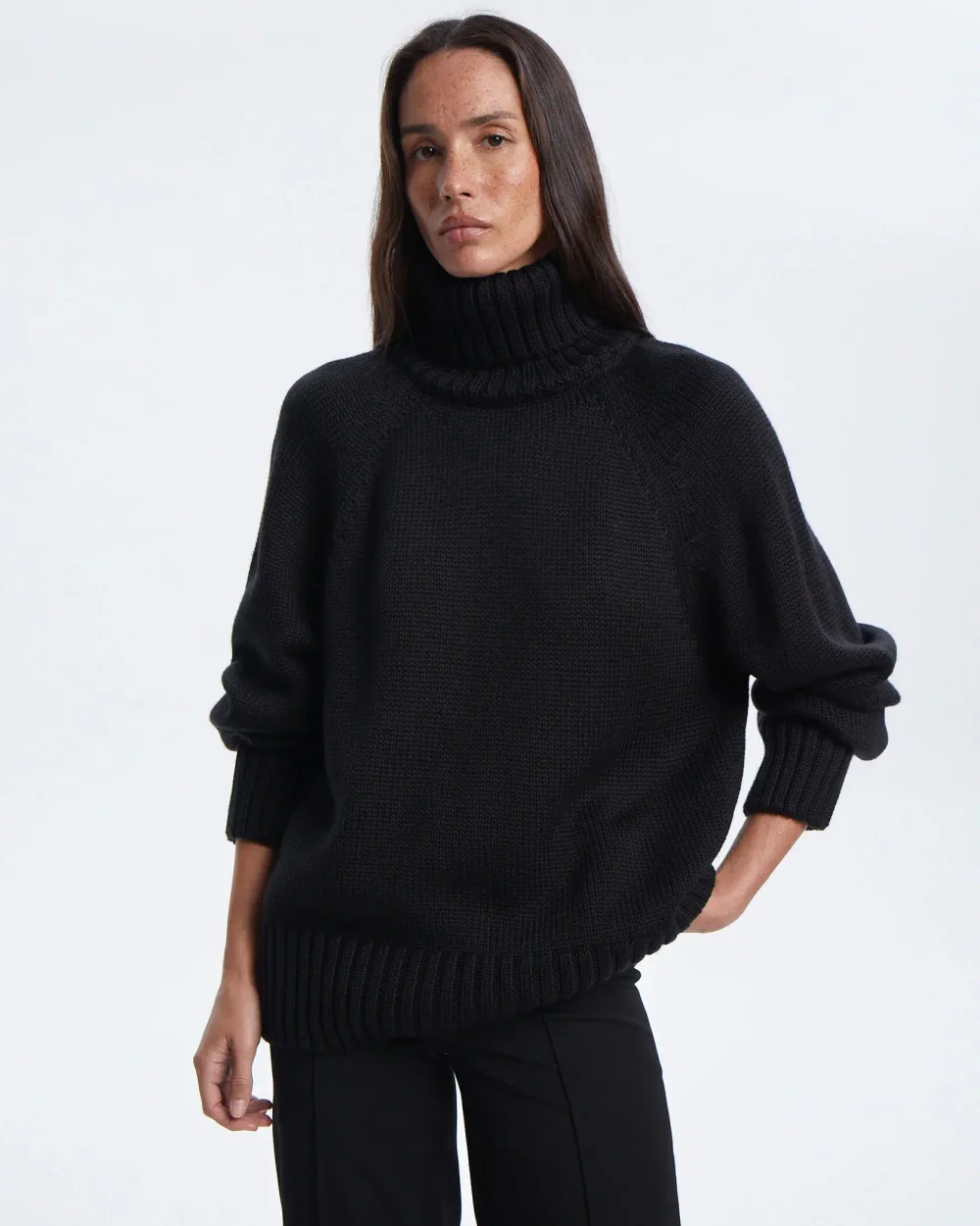 Свитер из шерсти мериноса, Черный