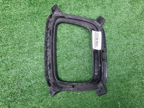 Накладка ПТФ левая KIA Sorento 2 XM (2012-2021)