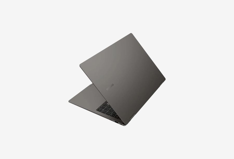 NP960QFG-KA2IN_0726709105327