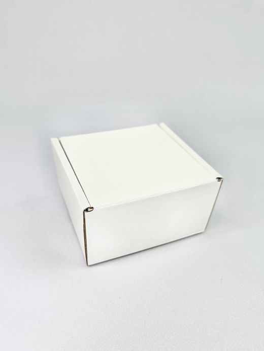 Коробка 10 х 10 х 6 см, белая