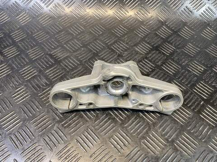 Траверса верхняя Suzuki GSR400 (GK7DA)