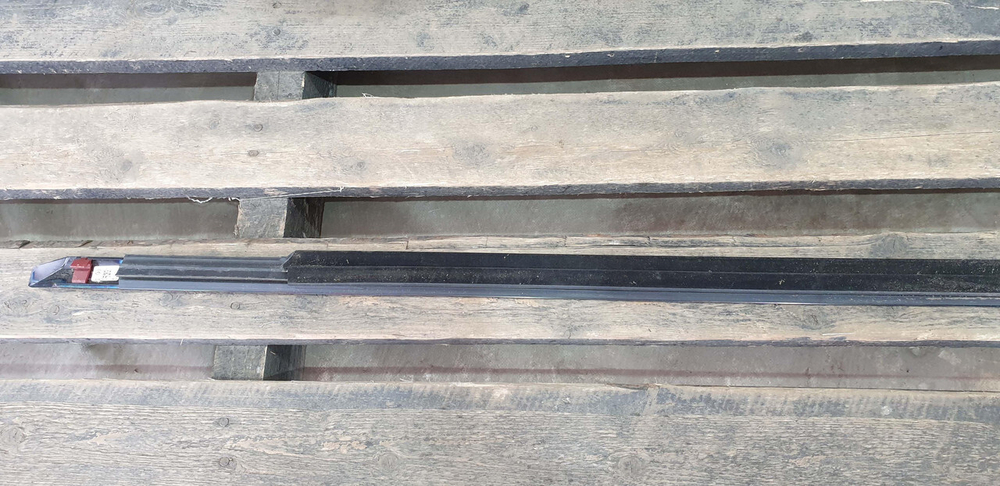 Накладка правой двери MB E-Class Coupe (C238) Б/У Оригинал A2387202007