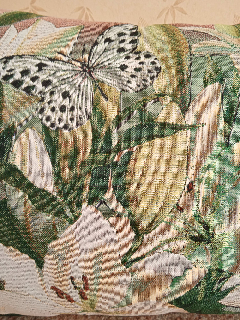 Декоративная гобеленовая наволочка для интерьерной подушки Аромат лилии 68х47