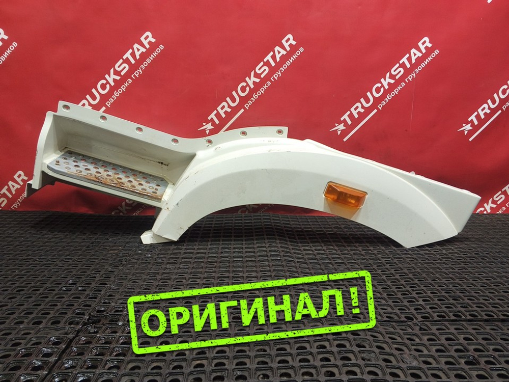 Корпус подножки левый