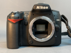 Nikon D90 3000 кадров