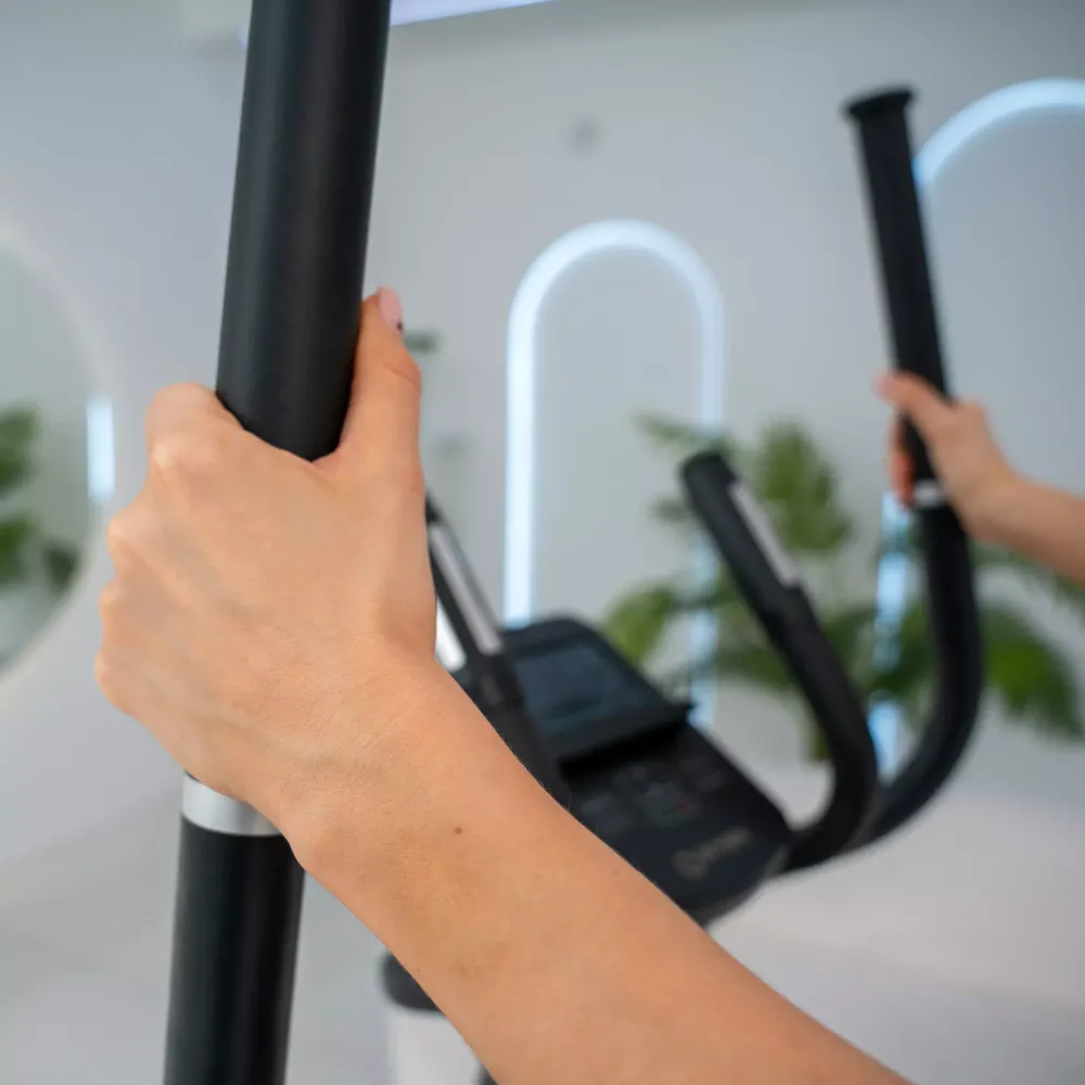 Эллиптический тренажер OXYGEN FITNESS FIRAL