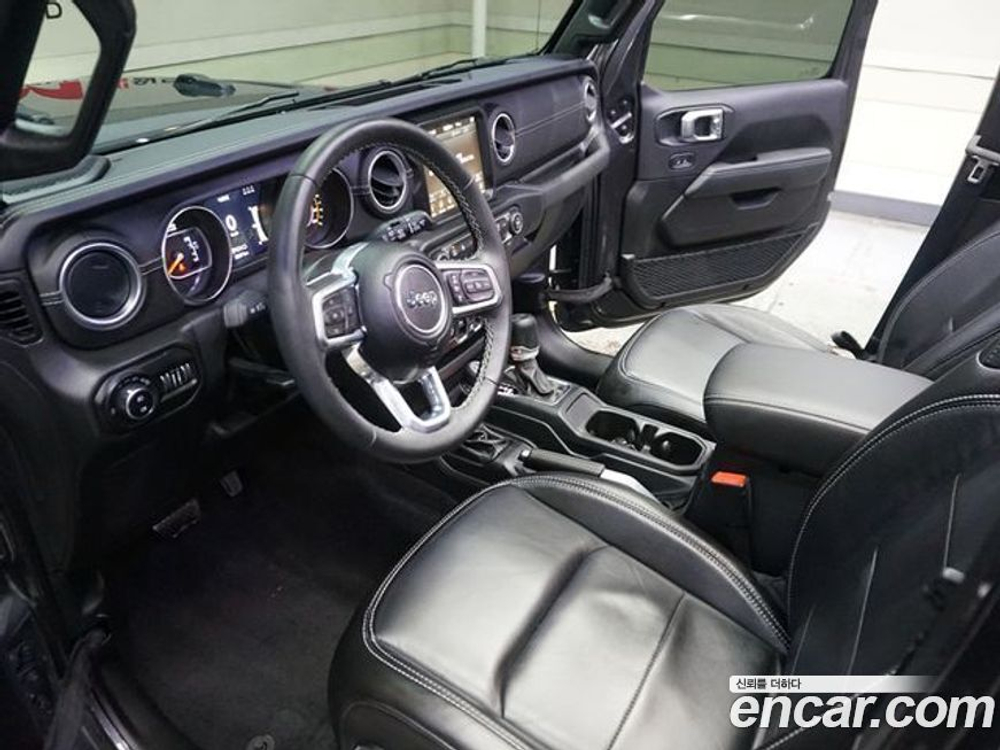 Jeep Wrangler (JL) 2.0 Overland Power Top 4 даери (05.2022)