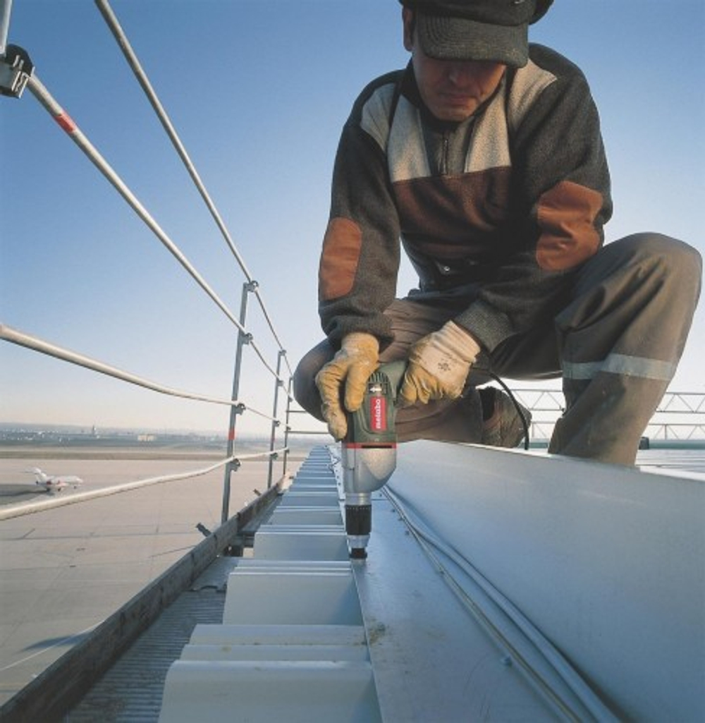 Шуруповерт сетевой METABO DWSE 6.3 620001000