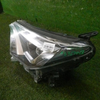 Фара левая Toyota Rav 4 CA40 (2015-2019) LED