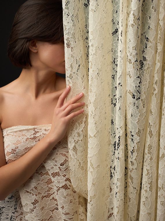 Кружевное неэластичное полотно, арт. M30764, сливочный