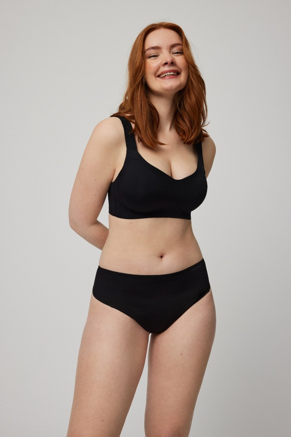 19689 High waist thong Трусы высокие стринги