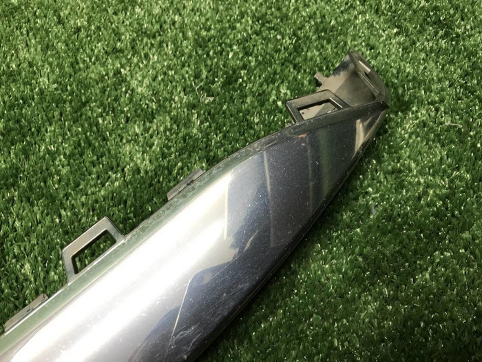 Молдинг перед. бампера Mercedes GLS x167 19-24 AMG