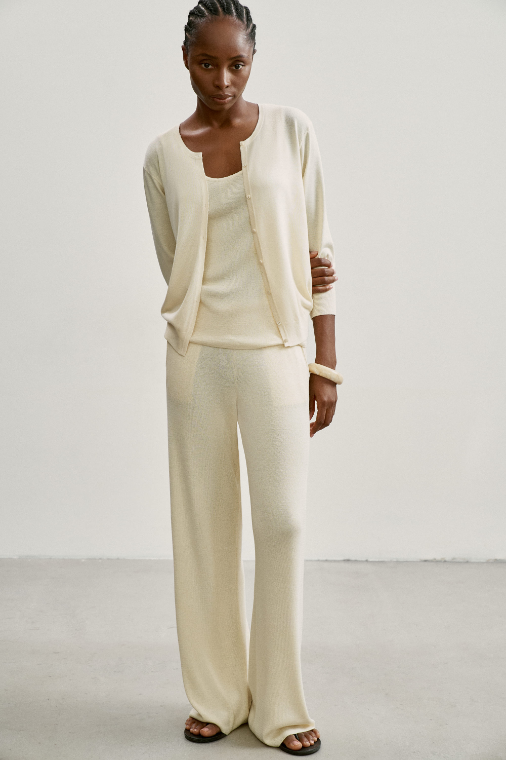 Кардиган ESSENTIAL, молочный