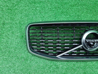 Решетка радиатора Volvo XC60 2 (17-21) R-Design