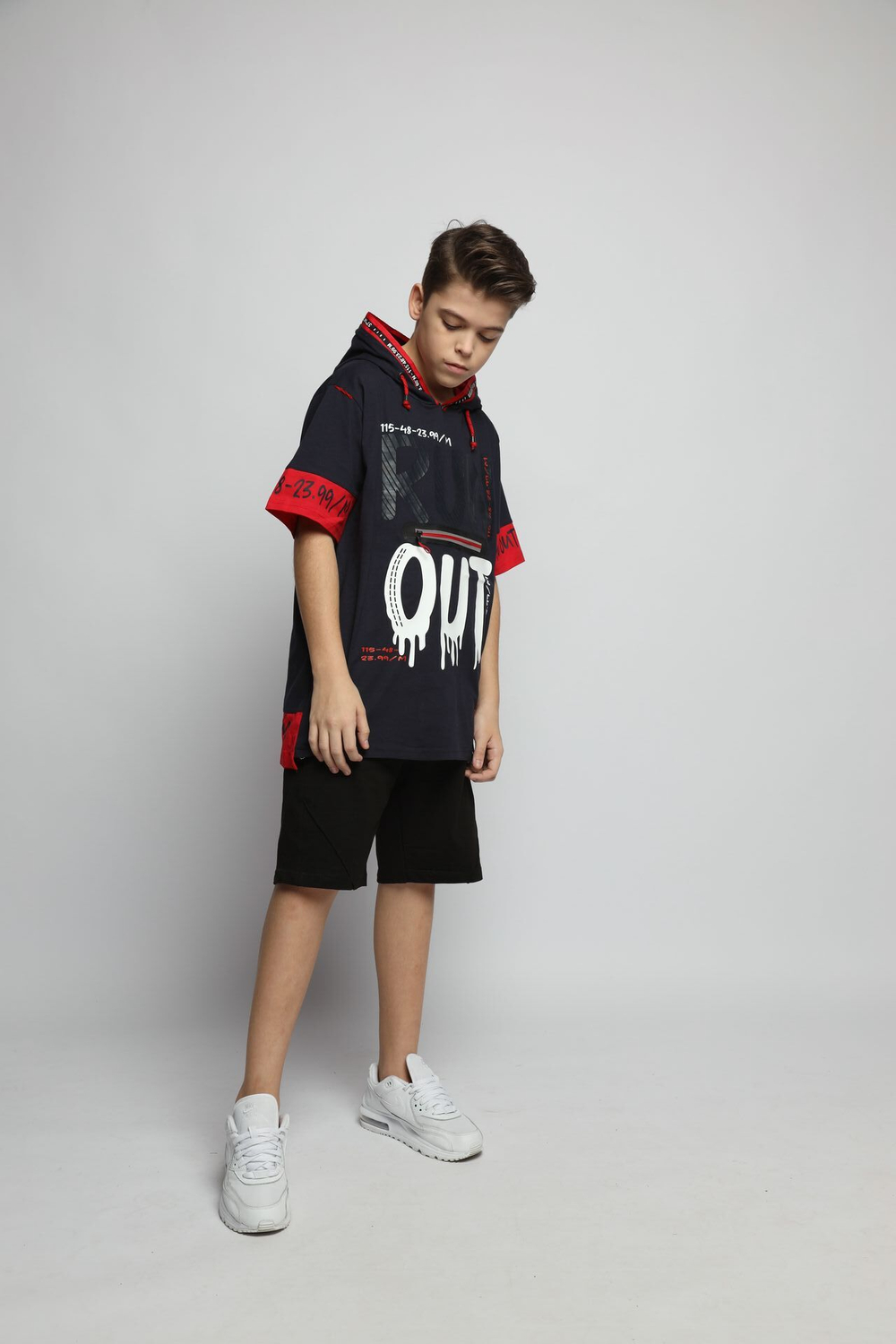 Футболка с капюш. Beneti 2434