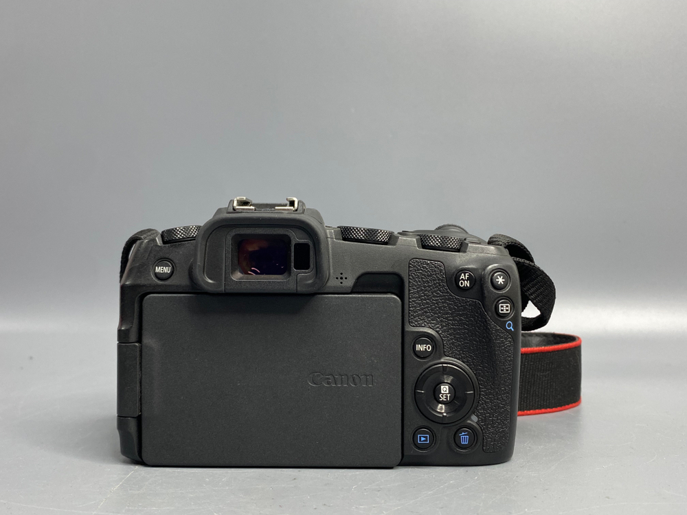 Canon RP