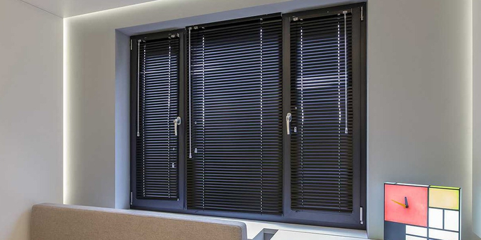 Горизонтальные классические жалюзи 