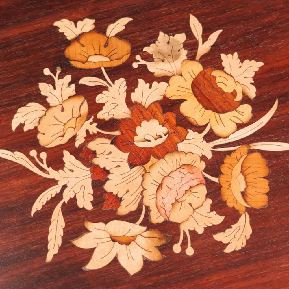 Кофейный столик из Италии