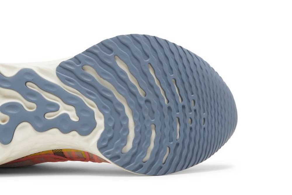 Кроссовки Nike React Infinity Run Flyknit 2 (Женская размерная сетка)