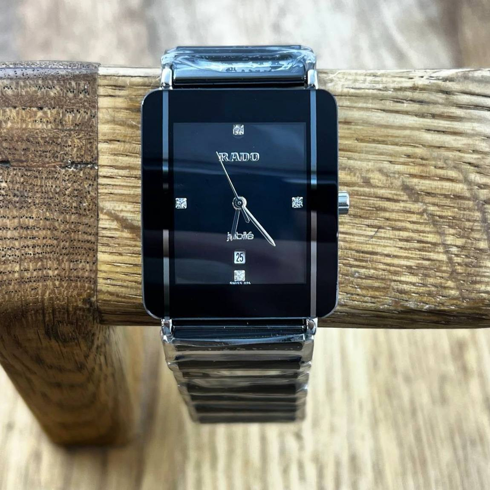 Часы Rado