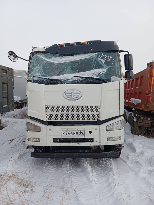 FAW J6 8x4 Самосвал СА3310Р66K24T4E5 (Дизельный, 11,1 л, 420 л.с., МТ)