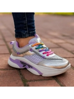 Кроссовки для девочки.