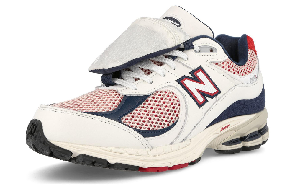 Кроссовки New Balance Nb 2002R Team Red Navy Pouch