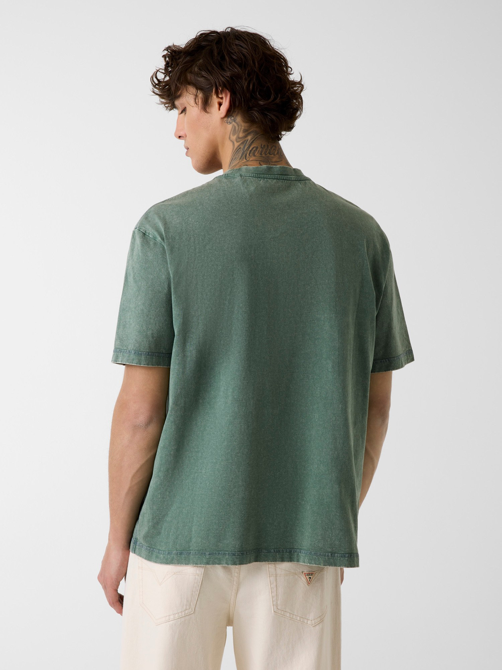 Футболка мужская GUESS