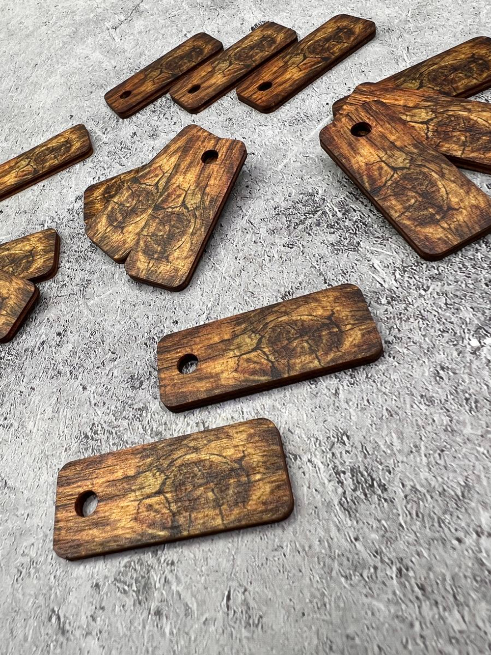 Номерки для ключей 2х5см пустышка