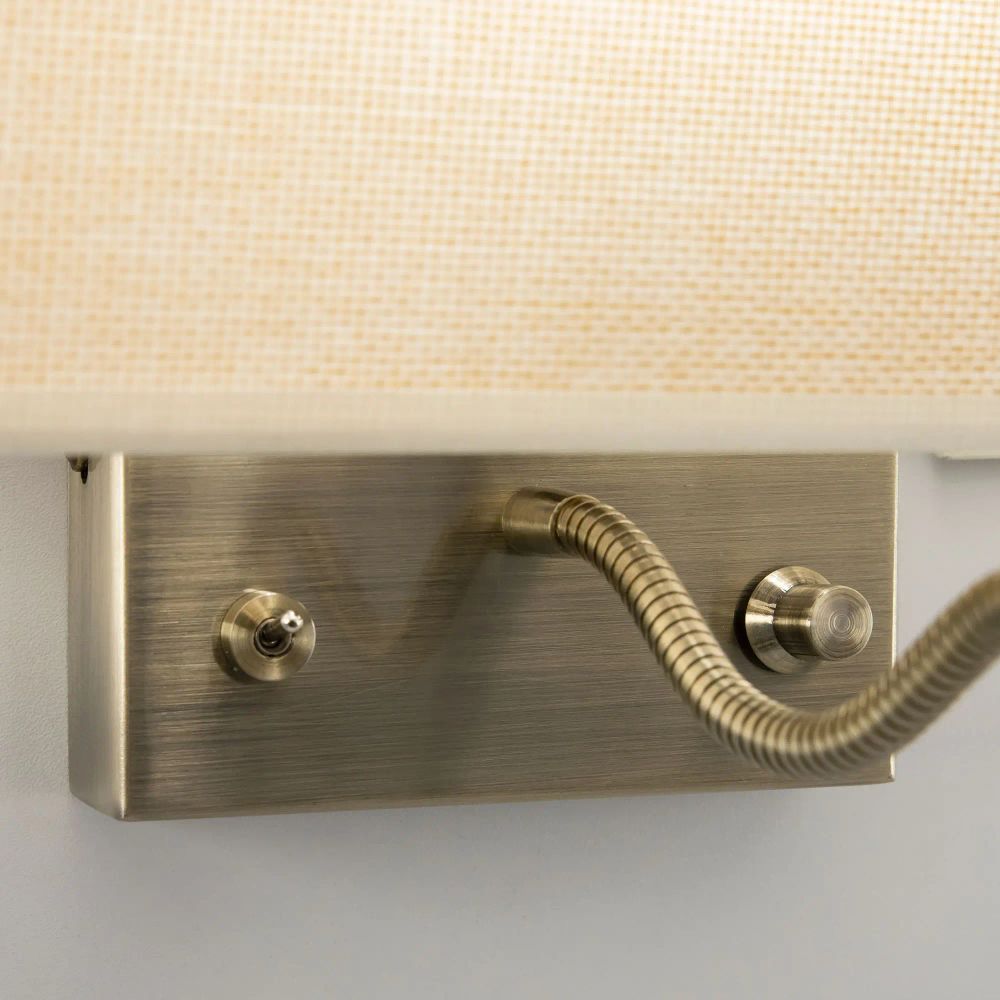 Citilux Декарт CL704303 Бра с бежевым абажуром и диммером