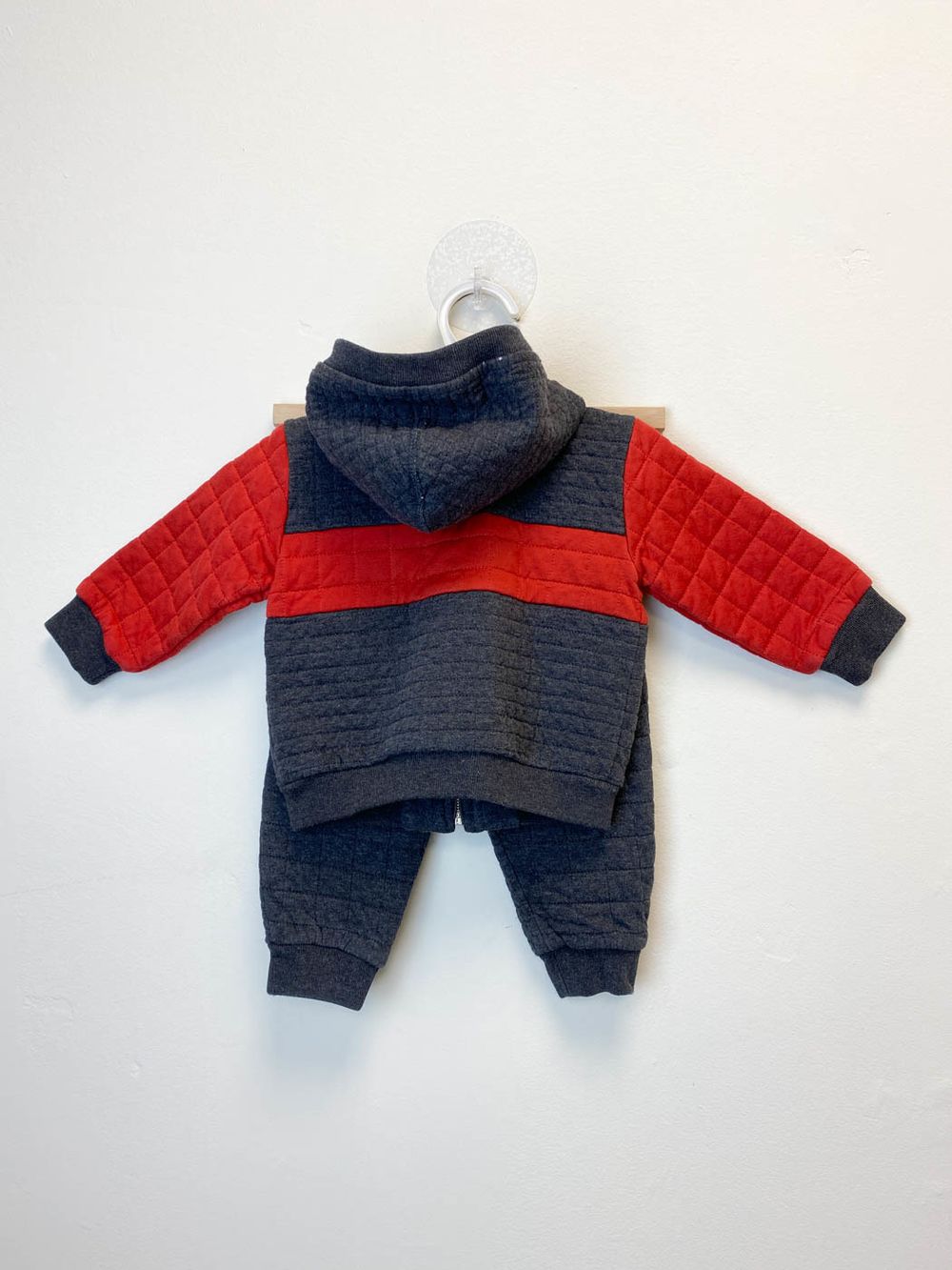 Костюм Dolce&Gabbana