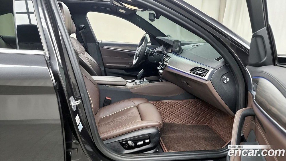 BMW 5 Series (G30) 530i M Sports Plus (12.2019)