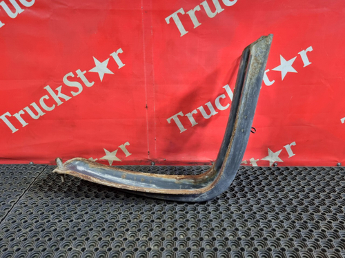 Кронштейн топливного бака