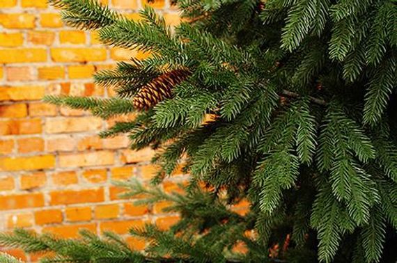 Искусственная ель Сказочная с шишками 4 м., 100% литая хвоя, ПромЕлка (31400)