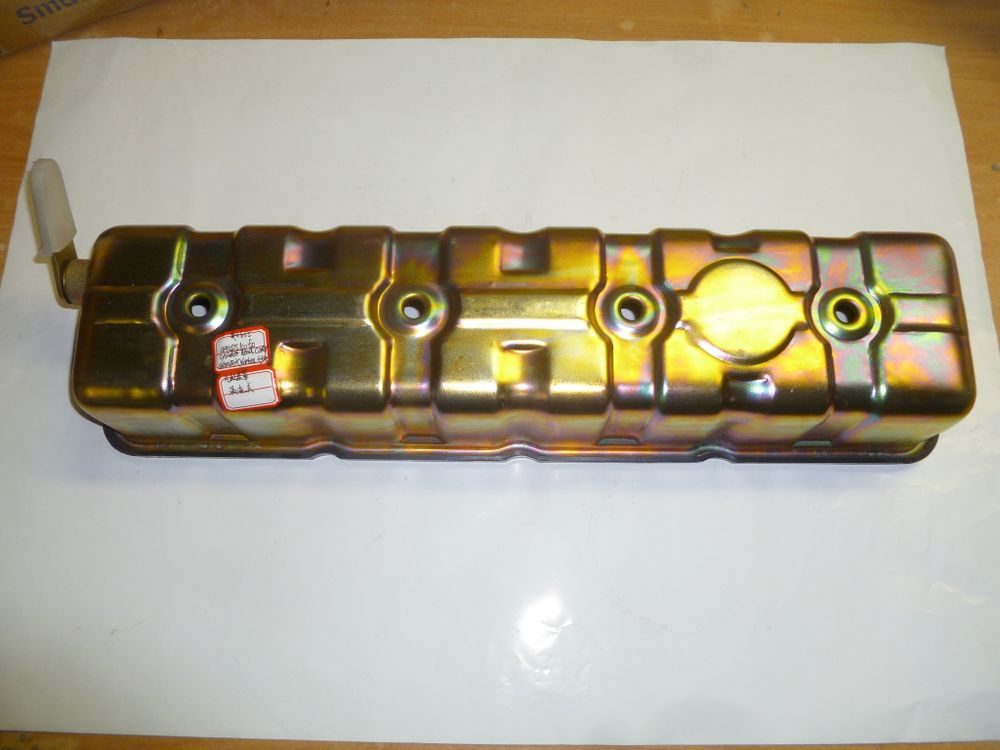 Крышка клапанная головки блока цилиндров Ricardo K4100; TDK 26,N 66 4L/Cylinder head cover subassy - Vortex type