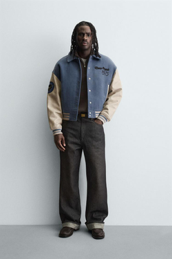 ZARA УТЕПЛЕННЫЙ БОМБЕР С НАШИВКАМИ, СЕРО-СИНИЙ