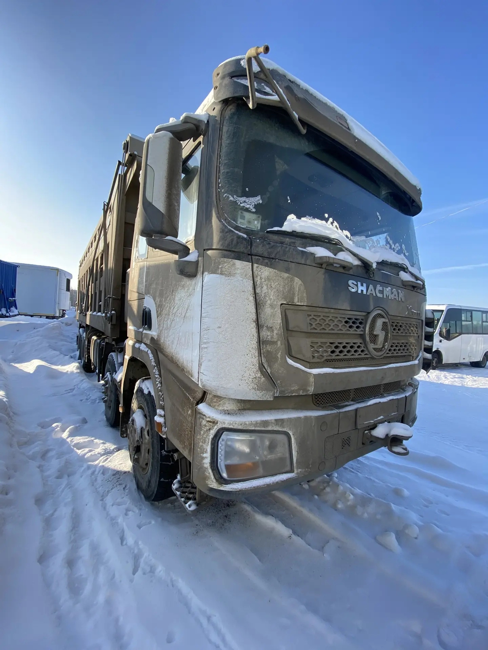 Shacman (Shaanxi) SX* 8x4 Самосвал SX33186V366 (Дизельный, 11,6 л, 423 л.с., МТ)