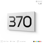 Номер на дверь 370, табличка на дверь для офиса, квартиры, кабинета, аудитории, склада, белая 120х70 мм, Айдентика Технолоджи