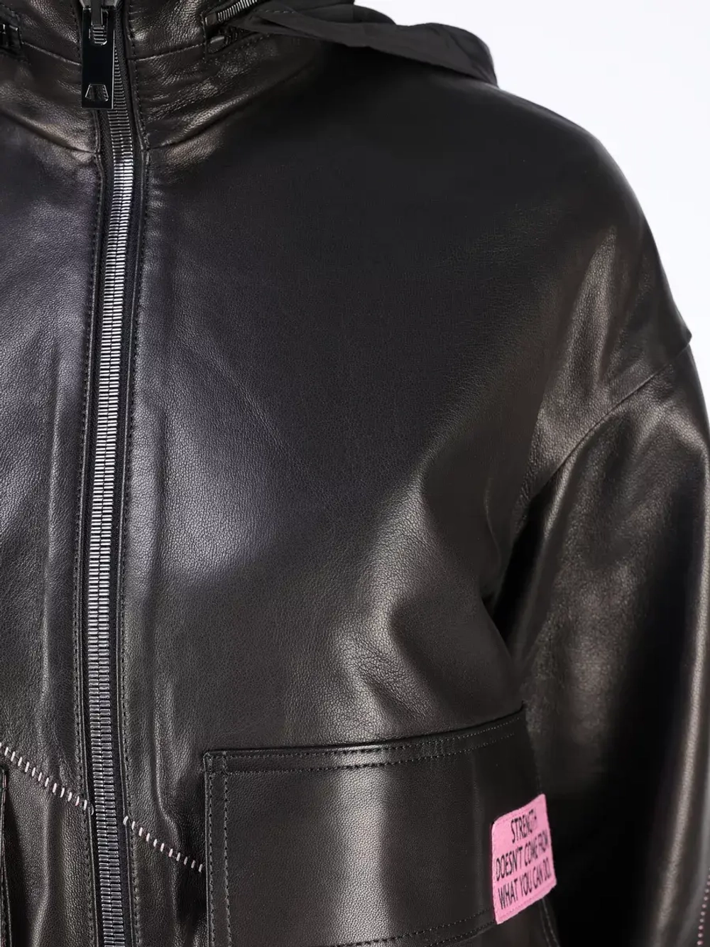 Кожаная куртка демисезонная с капюшоном