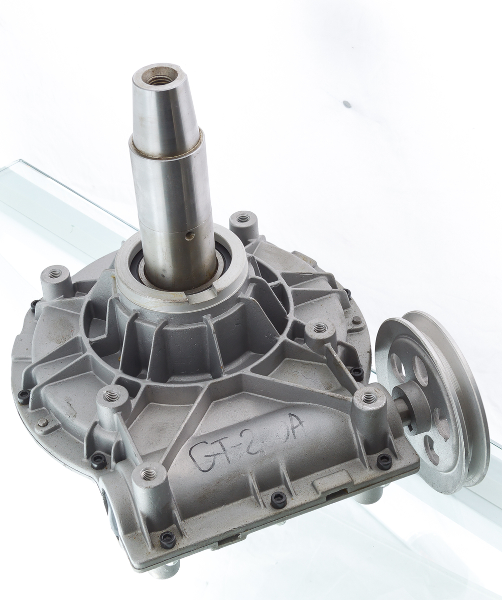 CZ-14-005-001 Редуктор в сборе