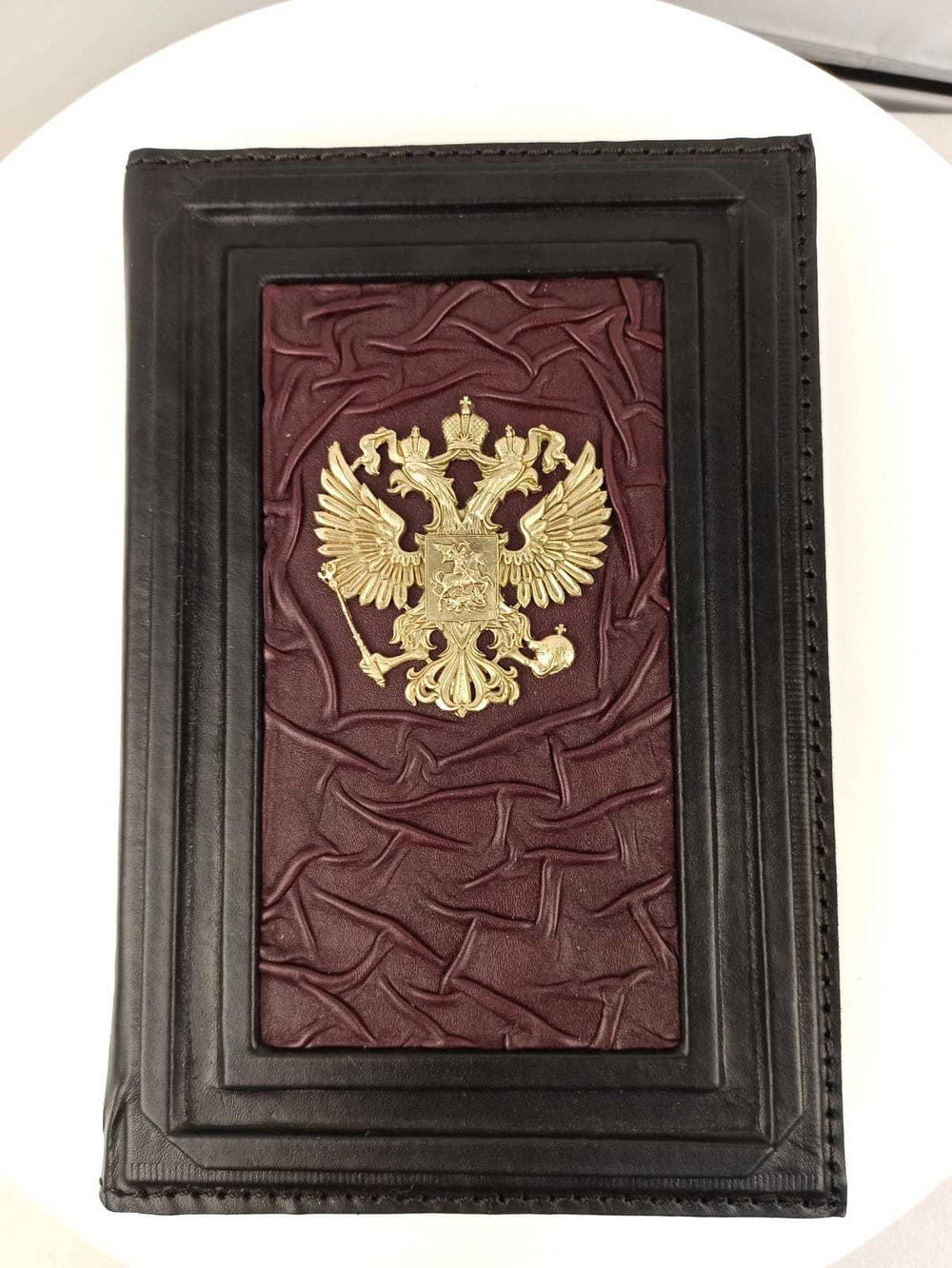 Набор "Ежедневник "Герб РФ" (триколор) из натуральной кожи со съемной обложкой и ручкой"